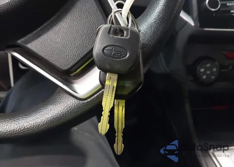 2018 Subaru Impreza 2.0I из США, поврежденный, VIN 4S3GKAA68J3621424